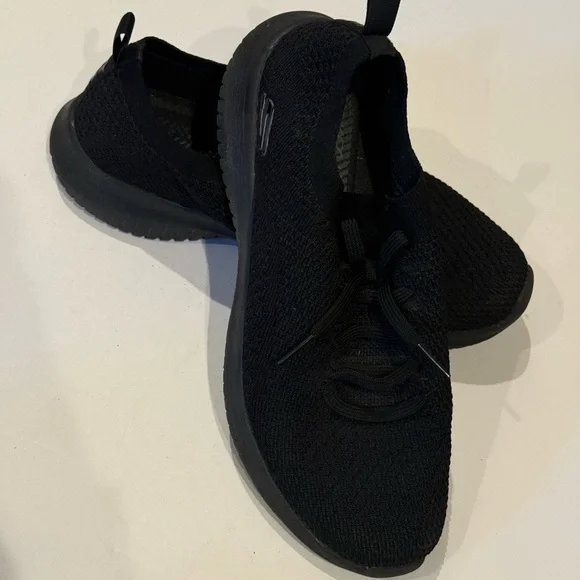Skechers Women's Ultra Flex - Statements Sneaker, Black/Black, 9 US, memory foam - Picture 2 of 5